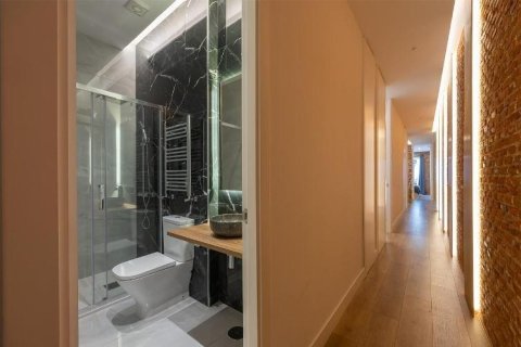 3 chambres Appartement à Madrid, Spain No. 27503 10