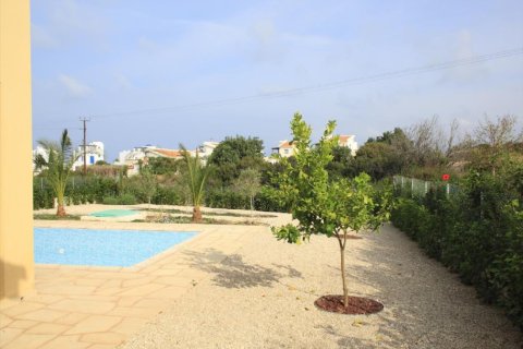 3 dormitorios Villa en Paphos, Cyprus No. 51031 2