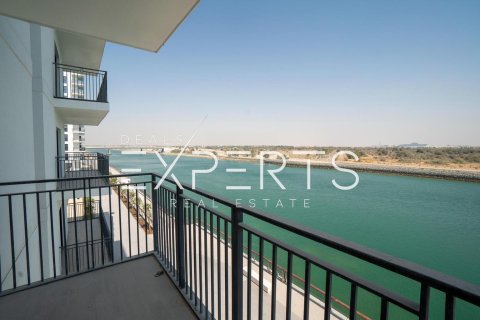 3 bedrooms Apartment on the Yas Island, UAE No. 9544 1