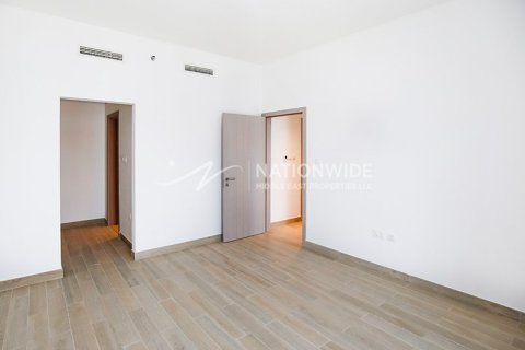 2 dormitorios Apartment en  Yas Island, UAE No. 3701 2