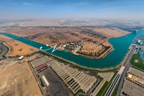 975.5m² Land en  Yas Island, UAE No. 3369 2