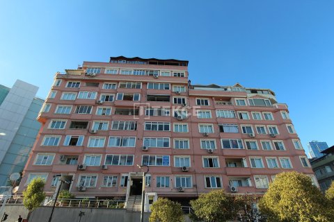 3+1 Apartment in Istanbul, Turkey No. 46520 6