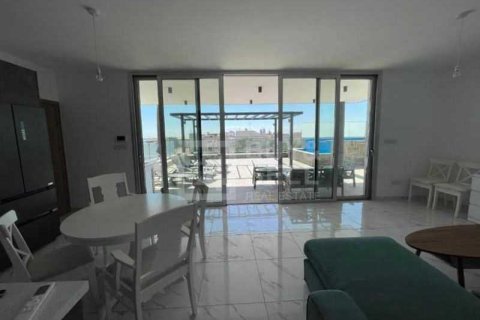 3 bedrooms Penthouse in Germasogeia, Cyprus No. 77450 4
