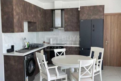 3 bedrooms Penthouse in Germasogeia, Cyprus No. 77450 8