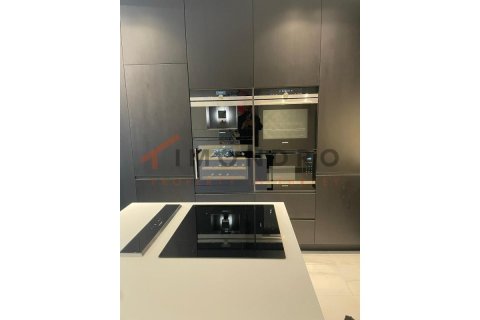 1+1 Apartment en Besiktas, Turkey No. 20856 10