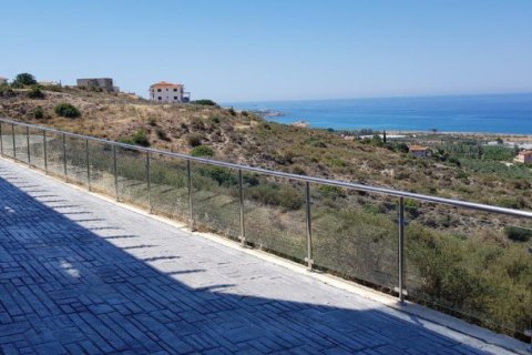 6 bedrooms Villa in Paphos, Cyprus No. 51003 14