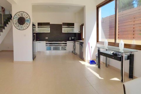 6 bedrooms Villa in Paphos, Cyprus No. 51003 6