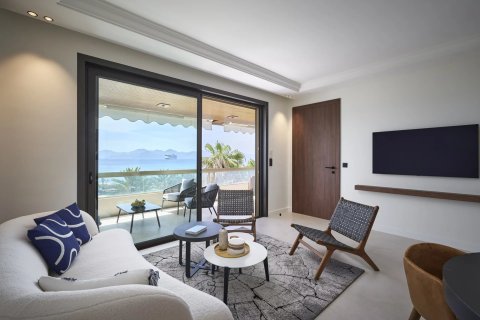 2 dormitorios Apartment en Cannes, France No. 67997 2