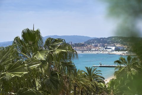 2 dormitorios Apartment en Cannes, France No. 67997 15