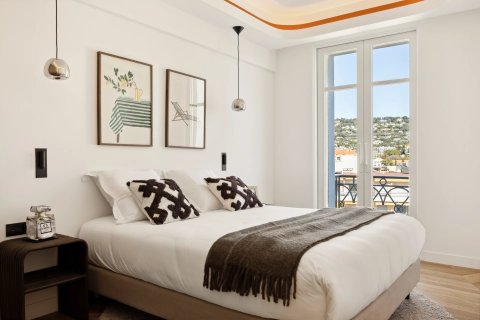 3 dormitorios Apartment en Cannes, France No. 67990 10