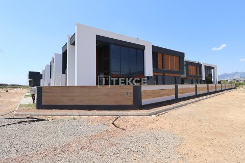 4+1 Villa à Dosemealti, Turkey No. 11641 4