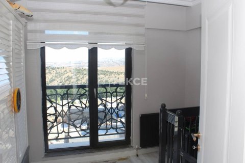 4+1 Apartment in Ankara, Turkey No. 11672 19