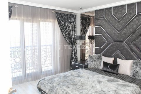 4+1 Apartment in Ankara, Turkey No. 11672 12