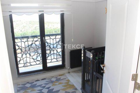 4+1 Apartment in Ankara, Turkey No. 11672 18