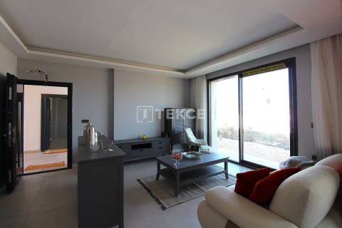 2+1 Appartement à Milas, Turkey No. 11642 20