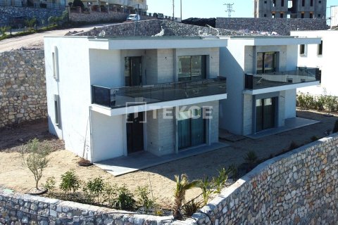 2+1 Appartement à Milas, Turkey No. 11642 20