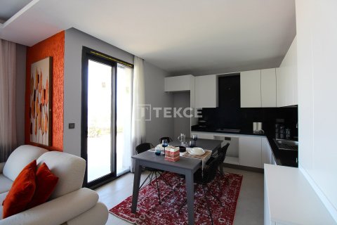 2+1 Appartement à Milas, Turkey No. 11642 21