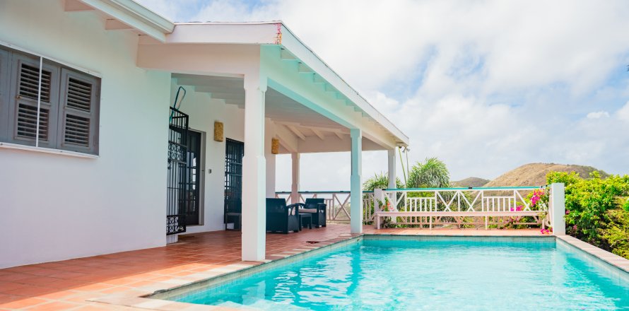 4 dormitorios Villa en Lucas, Saint Kitts and Nevis No. 61414