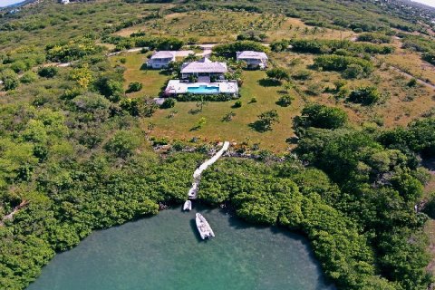 8 chambres Villa à Willikies, Antigua and Barbuda No. 61411 8