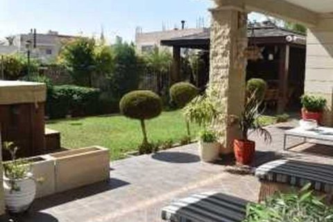 6 bedrooms House in Limassol, Cyprus No. 29805 8