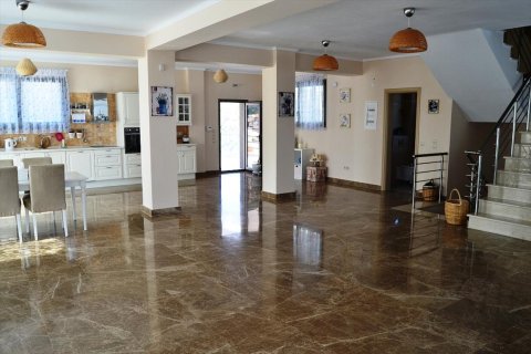 7 bedrooms Villa in Chalkidiki, Greece No. 59430 4