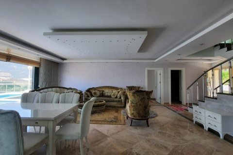 5+1 Villa in Alanya, Turkey No. 10818 12