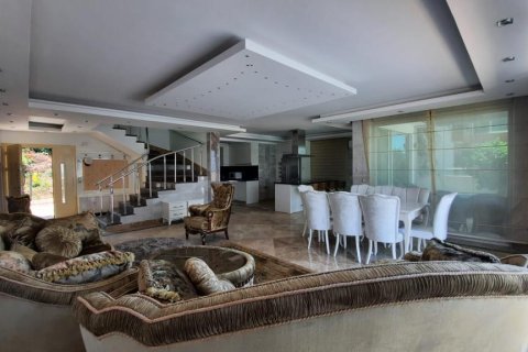 5+1 Villa in Alanya, Turkey No. 10818 14