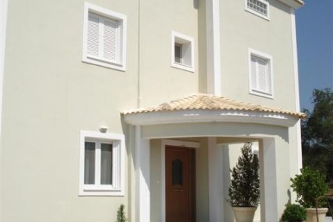 6 bedrooms Maisonette in Zakynthos, Greece No. 24642 2