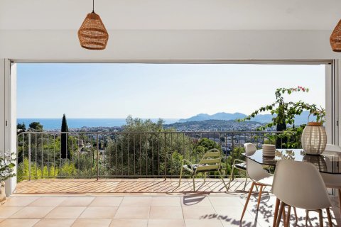 6 bedrooms Villa in Mougins, France No. 68068 1