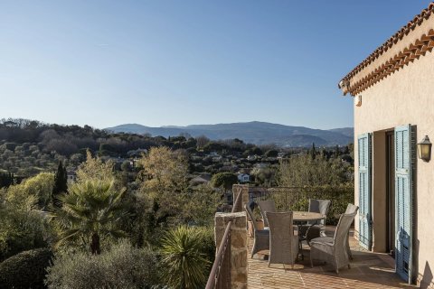 4 bedrooms Villa in Mougins, France No. 68078 9