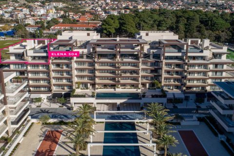 3 dormitorios Penthouse en Tivat, Montenegro No. 66933 1