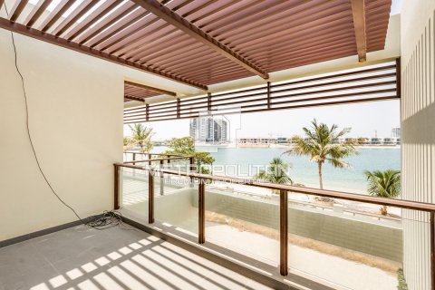 5 bedrooms Villa in Mina Al Arab, UAE No. 10300 25