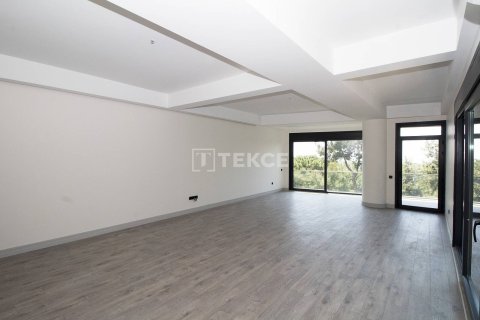 Квартира 4+1 в Стамбул, Турция №11284 8