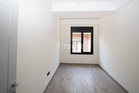 4+1 Apartment in Istanbul, Turkey No. 11284 20