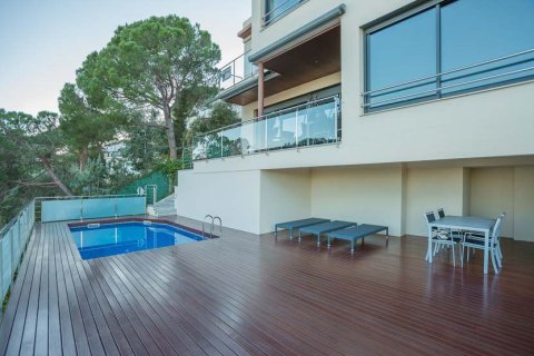 5 dormitorios House en Lloret de Mar, Spain No. 25392 3