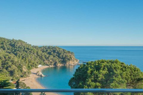 5 dormitorios House en Lloret de Mar, Spain No. 25392 9