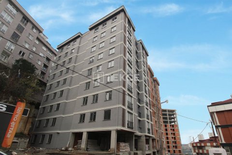 2+1 Apartment in Istanbul, Turkey No. 13387 16