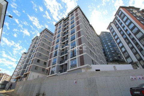 2+1 Apartment in Istanbul, Turkey No. 13387 17