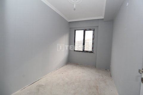 2+1 Apartment in Istanbul, Turkey No. 13387 7