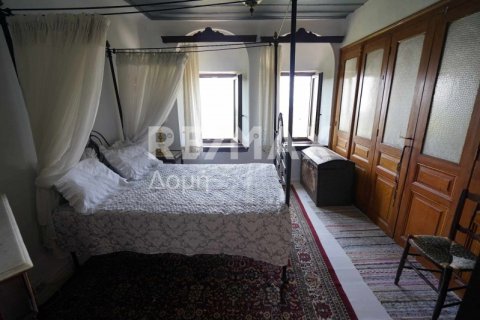 4 bedrooms Maisonette in Magnesia, Greece No. 27991 8