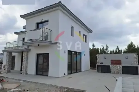 4 dormitorios House en Pyrgos, Cyprus No. 30092 1