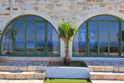 3 bedrooms Villa in Chania, Greece No. 23997 2