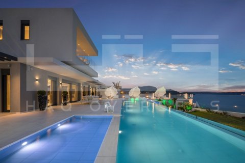 3 bedrooms Villa in Crete, Greece No. 24399 11