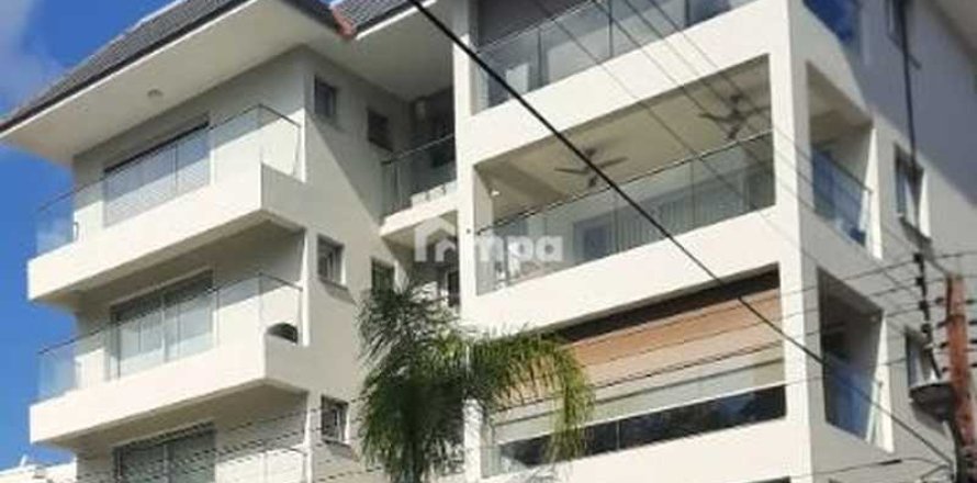 3 bedrooms Apartment in Strovolos, Cyprus No. 76629