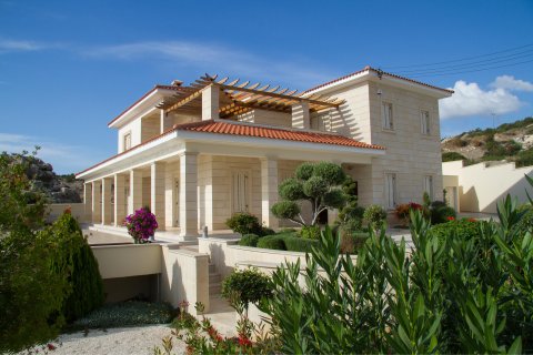 8 dormitorios Villa en Paphos, Cyprus No. 37804 3