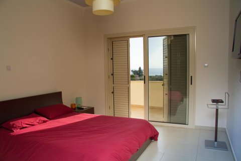 8 dormitorios Villa en Paphos, Cyprus No. 37804 17