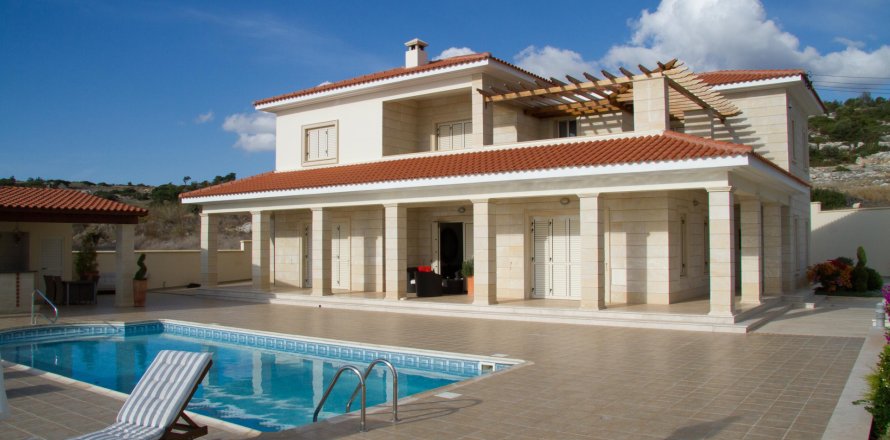 8 dormitorios Villa en Paphos, Cyprus No. 37804