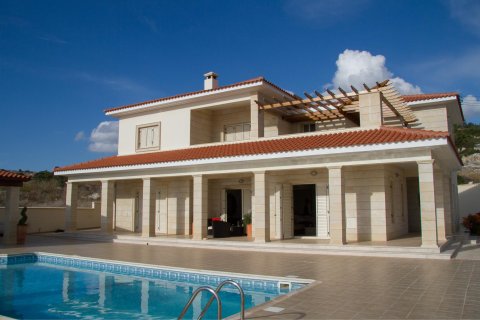 8 dormitorios Villa en Paphos, Cyprus No. 37804 2