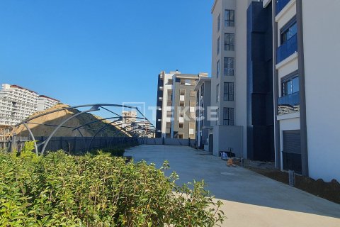 2+1 Apartment in Aksu, Turkey No. 11628 15