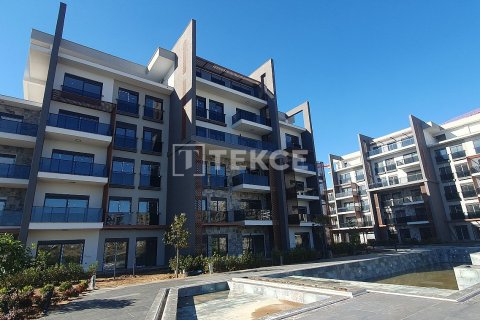 2+1 Apartment in Aksu, Turkey No. 11628 14